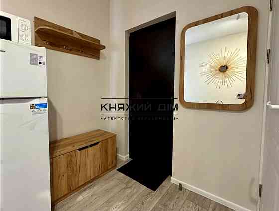 Оренда Квартира 2-кімнатна, 2/26 поверх на Некрасова ул. Київ