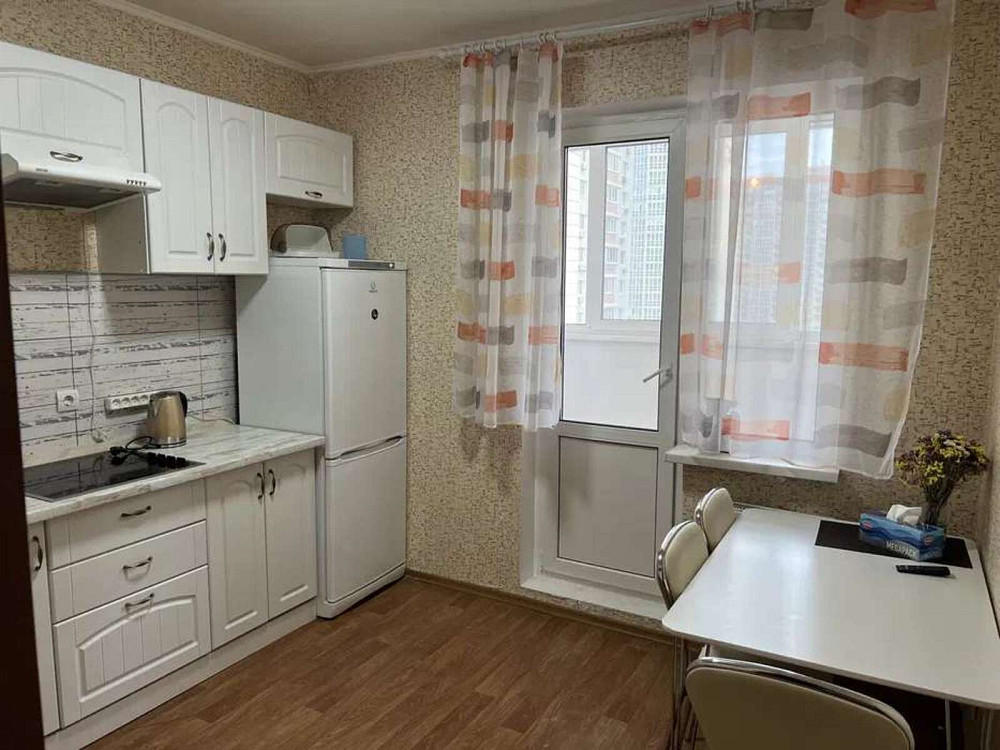 Оренда Квартира 1-кімнатна, 23/30 поверх на ул. Елизаветы Чавдар Киев - изображение 2