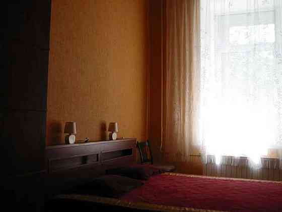 Оренда Квартира 2-кімнатна, 2/4 поверх на ул. Багговутовская Киев