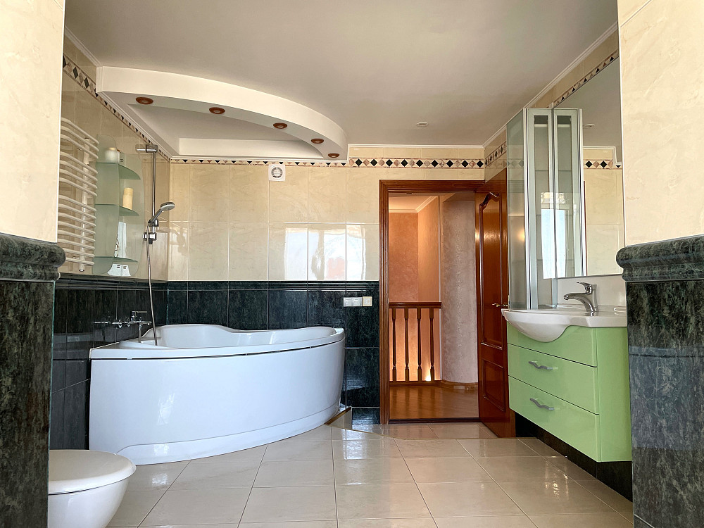 Продаж Квартира 4-кімнатна, 17/18 поверх на Драгоманова вул., д. 15-А Kiev - photo 12