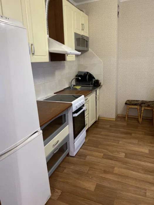 Оренда Квартира 3-кімнатна, 2/22 поверх на ул. Урловская Київ - фото 2