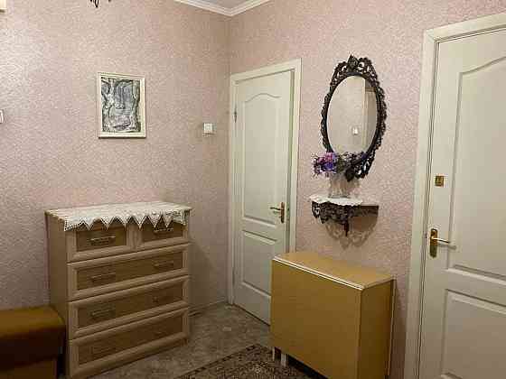 Оренда Квартира 2-кімнатна, 9/20 поверх на бульвар Лесі Українки, 21Б Kiev