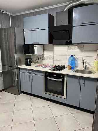 Продаж Квартира 2-кімнатна, 8/10 поверх на Янтарная ул., 40 Дніпро