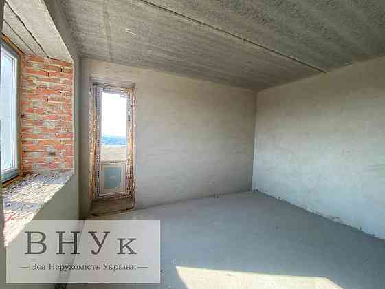 Продаж Квартира 2-кімнатна, 8/9 поверх на вул. Довженка О. Ternopil'