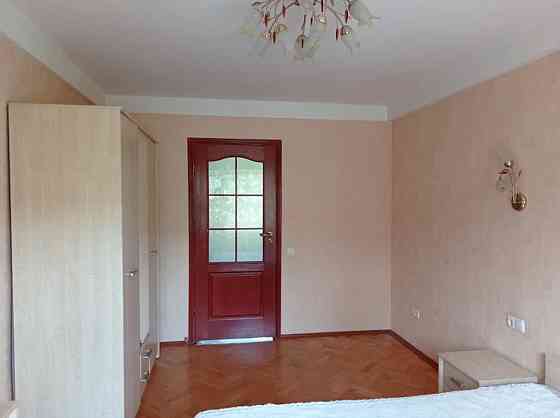 Оренда Квартира 2-кімнатна, 3/5 поверх на Дарницький бульвар, 15 Kiev