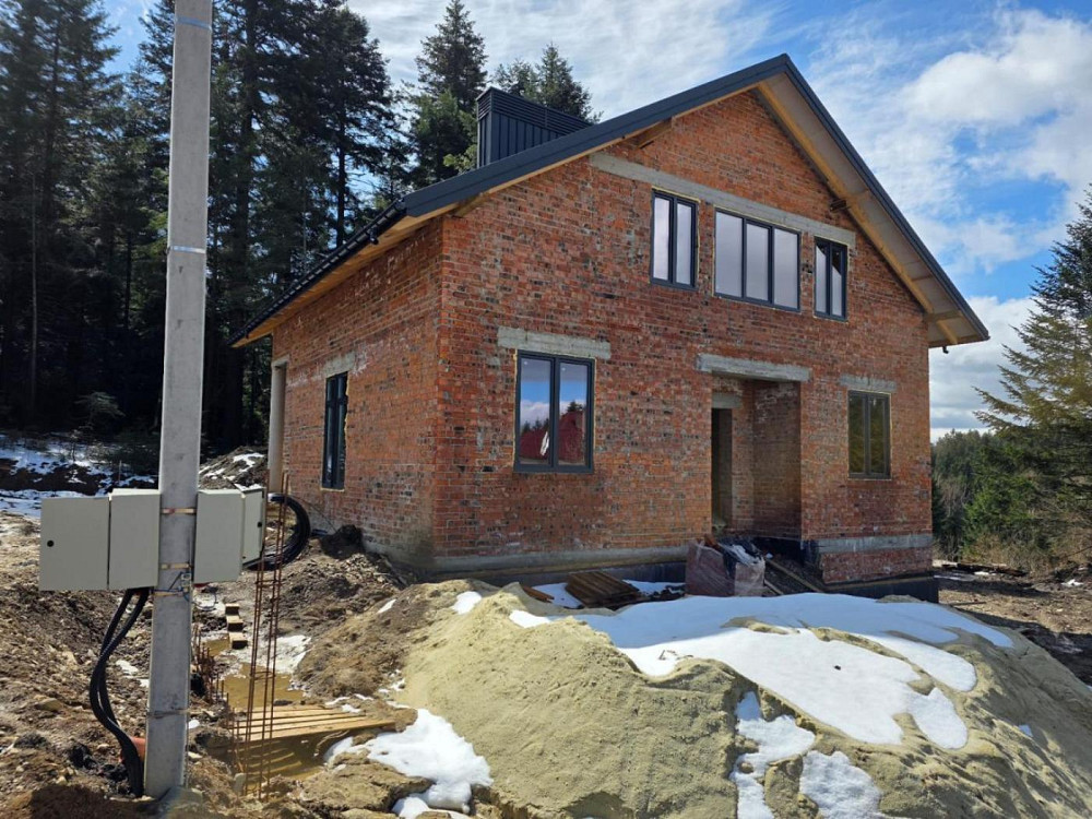 Продаж 2-поверховий Будинок з ділянкою 6 сот 323 кв.м 7+ кімн. на Довбуша вул. Східниця - фото 1