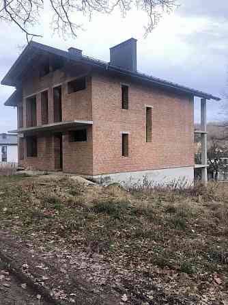 Продаж Будинок 5-кімнатний на вул. Забава Винники