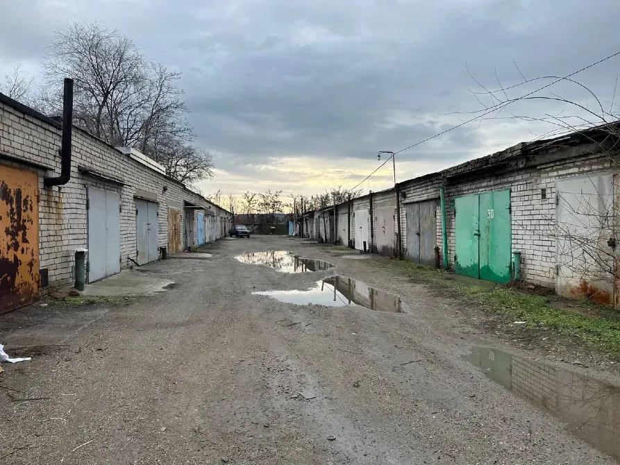 Продається Гараж Під вантажівку / автобус площа 24 кв.м 1-й поверх Каденюка Дніпро - фото 6