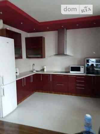 Оренда Квартира 3-кімнатна, 7/16 поверх на Драгоманова ул., 12 Kiev