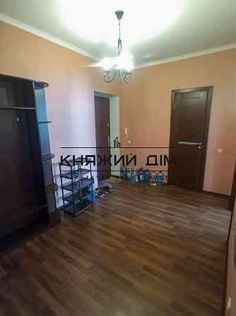 Оренда Квартира 2-кімнатна, 11/25 поверх на Урловская ул. Kiev