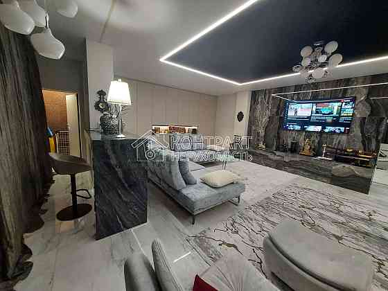 Продаж Квартира 3-кімнатна, 2/14 поверх на вул. Професорська Харьков