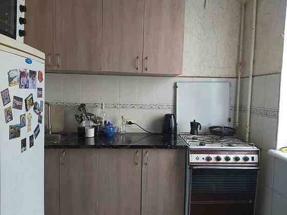 Оренда Квартира 2-кімнатна, 3/5 поверх на Єреванська, 9 Kiev