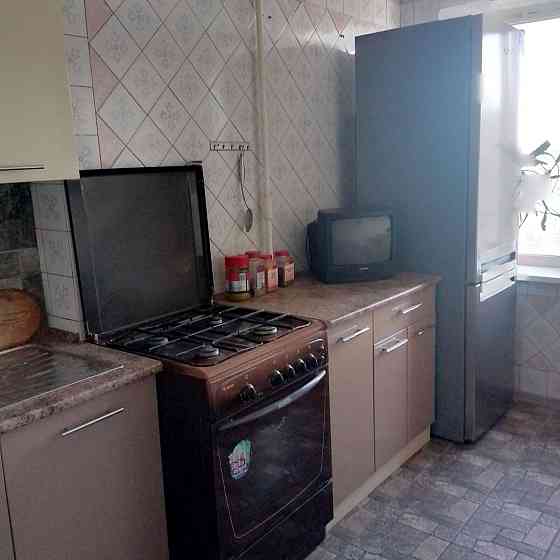 Продаж Квартира 3-кімнатна, 6/9 поверх на Косиора ул., 15 Дніпро