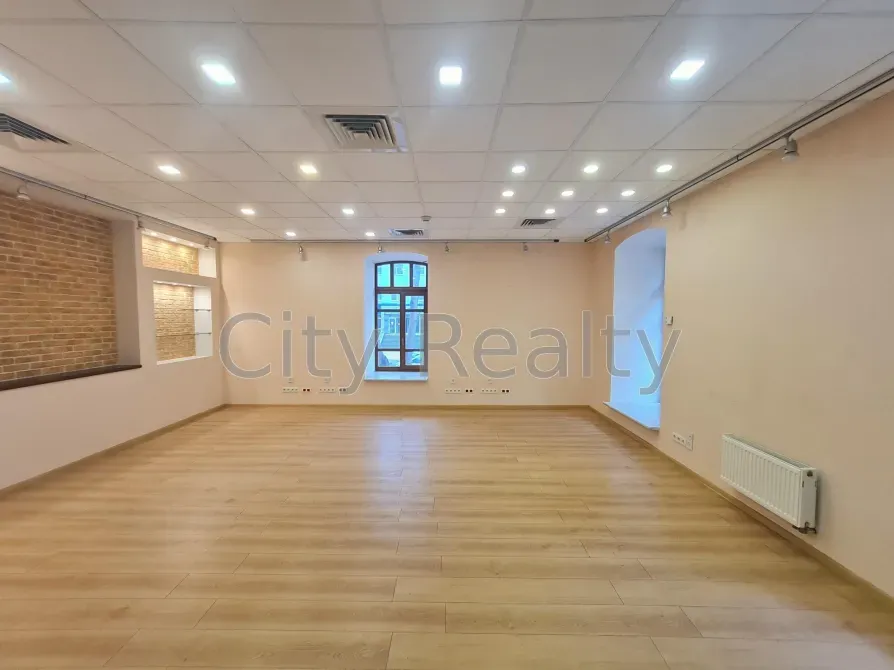 Сдаётся Офисные помещения площадь 654.56 кв.м  Киев Бульварно-Кудрявська 24 Киев - изображение 4