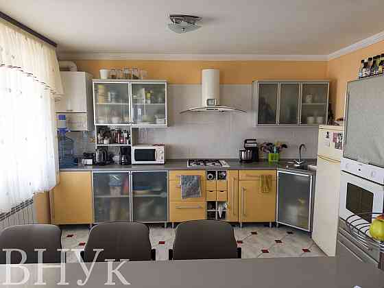 Продаж Квартира 3-кімнатна, 5/5 поверх на Академіка Сахарова Тернопіль