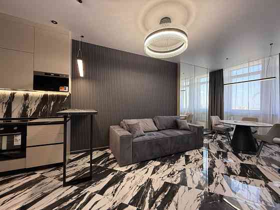 Продаж Квартира 1-кімнатна, 30/36 поверх на Берестейський вул., д. 11 Kiev