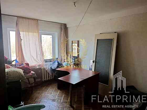 Продаж Квартира 3-кімнатна на Жуля Верна бул., 4Г Киев