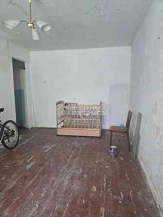 Продаж Квартира 2-кімнатна, 1/5 поверх на вул. Роганська Kharkiv