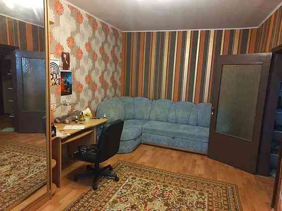 Оренда Квартира 1-кімнатна, 5/14 поверх на ул. Алма-Атинская, 41б Киев