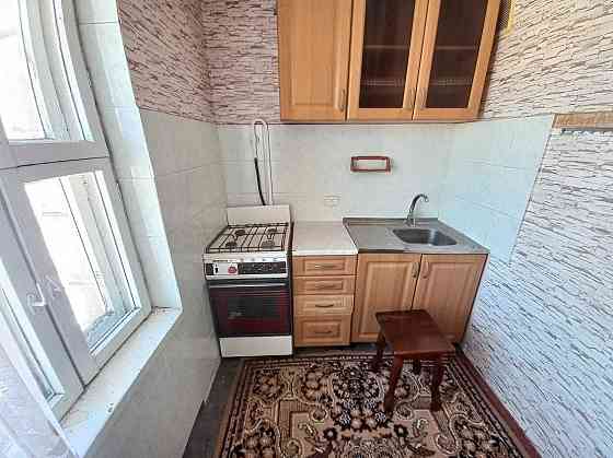 Продаж Квартира 1-кімнатна, 9/9 поверх на Червоної Калини вул., д. 8а Kiev