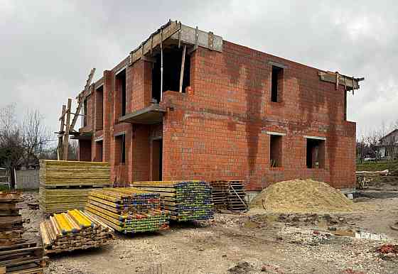 Продаж Будинок 4-кімнатний на вул. Підкови Рясне-Руське