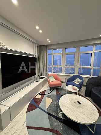 Оренда Будинок 2-кімнатний на Кловський узв., 7 Kiev