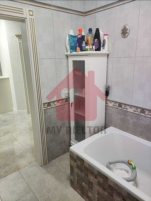 Продаж 3к Квартира 89.3 кв.м О.Хіри Uzhhorod - photo 17