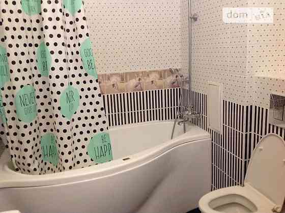 Оренда Квартира 1-кімнатна, 5/9 поверх на ул. Регенераторная, 4к2 Киев