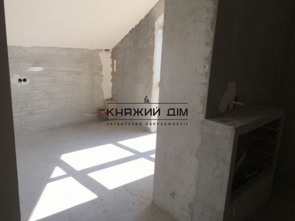 Продаж 3-поверховий Будинок з ділянкою 10 сот 299 кв.м  на Аличова  - фото 15