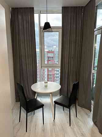 Продаж Квартира 1-кімнатна, 26/26 поверх на Каховська, 60 Київ