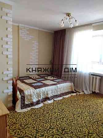 Оренда Квартира 2-кімнатна, 9/17 поверх на Соломенская ул. Kiev