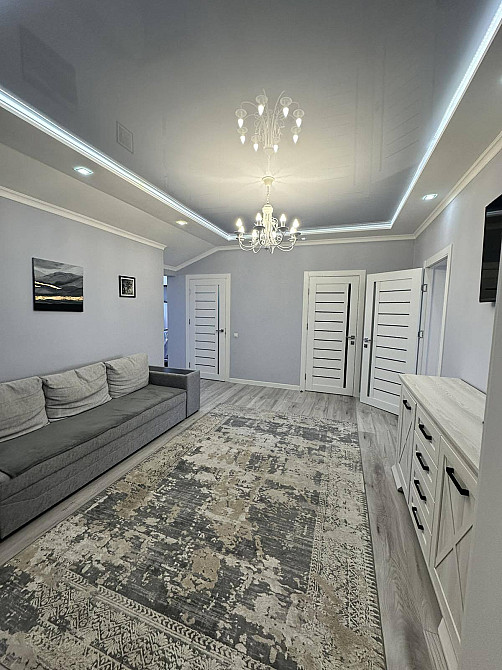 Продаж Квартира 2-кімнатна, 9/9 поверх на Слобідська Ивано-Франковск - изображение 2