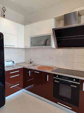 Просторная квартира в новом доме с видом на море Одеса