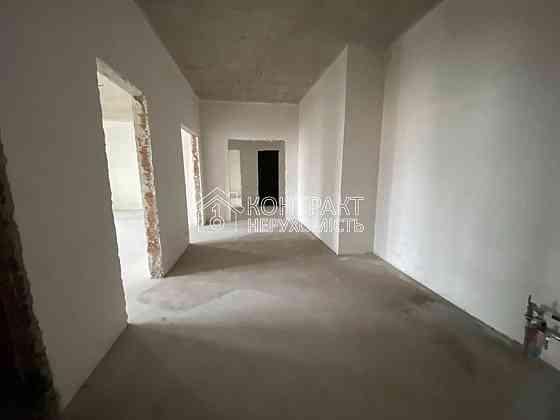 Продаж Квартира 4-кімнатна, 5/6 поверх на вул. Кузнечна Kharkiv