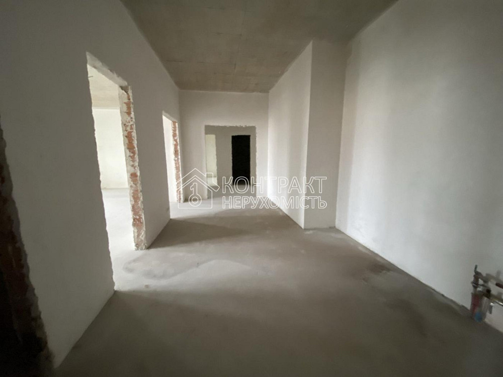 Продаж Квартира 4-кімнатна, 5/6 поверх на вул. Кузнечна Kharkiv - photo 1