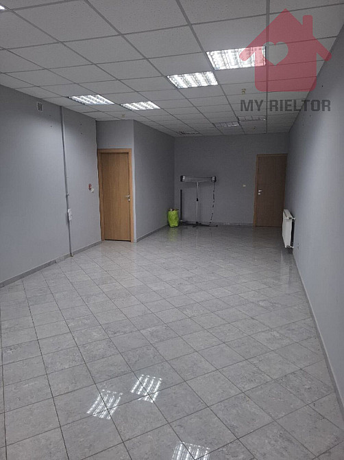 Оренда приміщення вільного призначення на Петефі пл., 45 поверх - 1/4 Ужгород - изображение 9