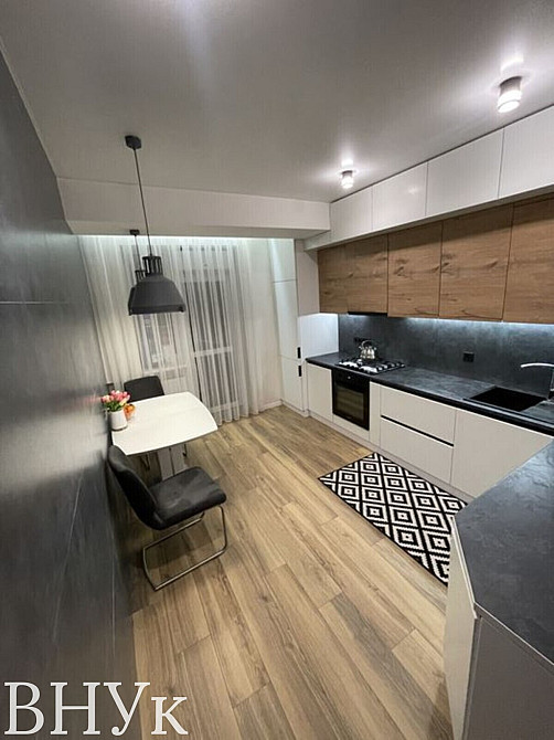 Продаж Квартира 1-кімнатна, 8/9 поверх на Героїв Майдану Чернівці - фото 1