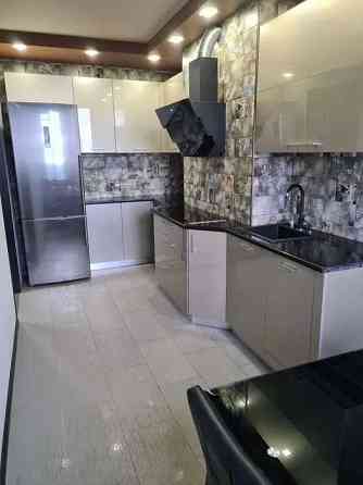 Оренда Квартира 2-кімнатна, 18/20 поверх на ул. Светлая, 3д Киев