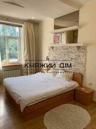 Оренда Квартира 2-кімнатна, 4/7 поверх на Эспланадная ул. Київ