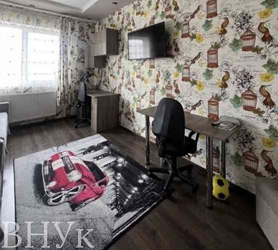 Продаж Квартира 2-кімнатна, 1/5 поверх на Тлехаса Ужгород