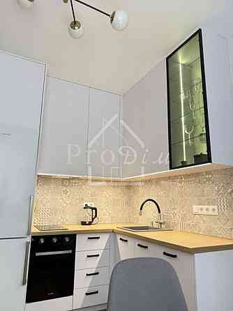 Оренда Квартира 1-кімнатна, 1/4 поверх на Практична вул., 2 Киев