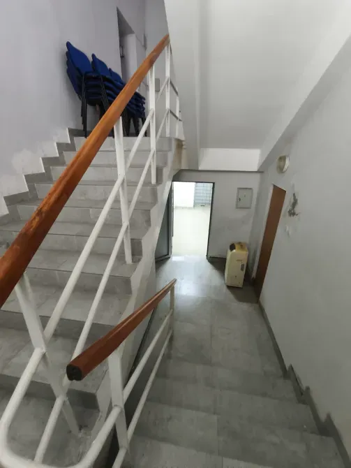 Здається Офісні приміщення площа 500 кв.м 1-й поверх Ужгород Чендея 40 Ужгород - фото 7