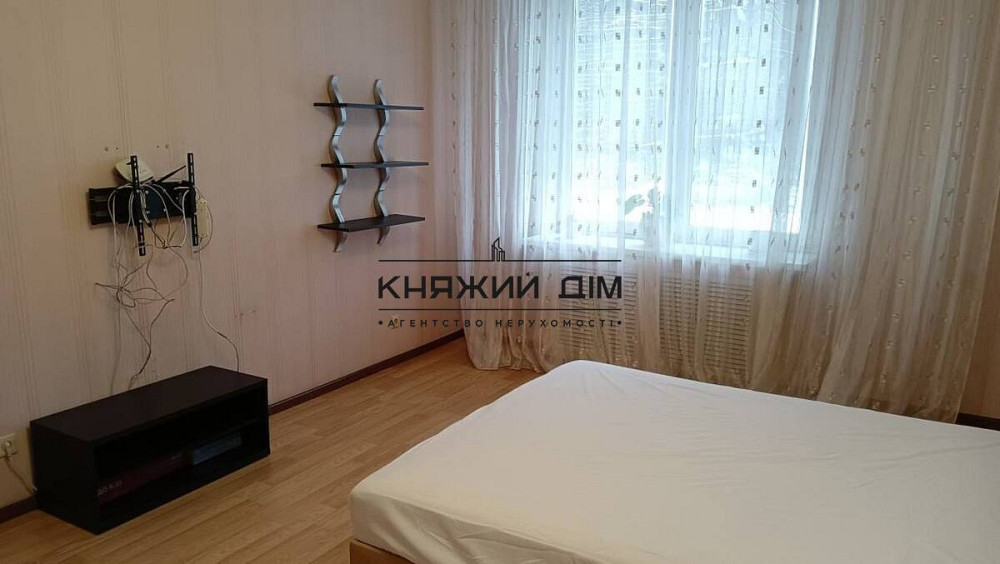 Оренда Квартира 2-кімнатна, 11/25 поверх на Пчелки Елены ул. Kiev - photo 1