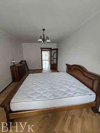 Продаж Квартира 2-кімнатна, 4/10 поверх на вул. Целевича Ю. Ивано-Франковск