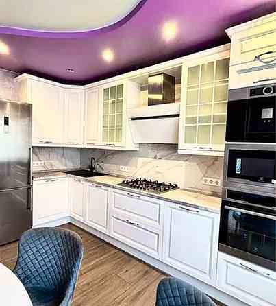 Продаж Квартира 3-кімнатна, 4/12 поверх на Победы наб., 62 Дніпро