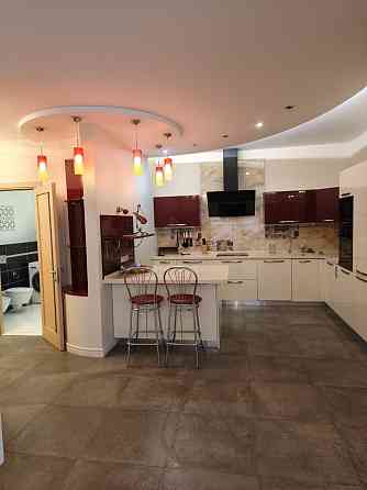 Продаж Квартира 2-кімнатна на ул. Генуэзская, 5 Одеса