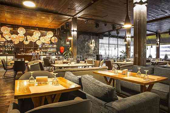 Оренда Будинок 5-кімнатний на Антоновича вул., 50 Київ