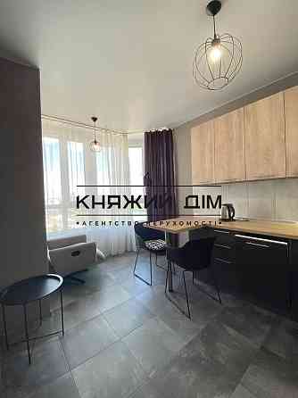 Оренда Квартира 1-кімнатна, 24/28 поверх на Днепровская Набережная Київ