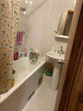 Продаж Квартира 2-кімнатна, 3/9 поверх на Михайла Омеляновича-Павленка вул., д. 18/20 Киев