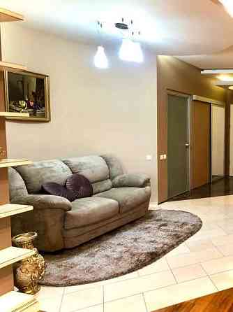 Оренда Квартира 2-кімнатна, 3/17 поверх на ул. Жилянская Киев